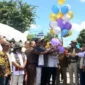 Pelepasan balon gas oleh Bupati Rote Ndao Paulus Henuk bersama Ketua Sinode dan unsur Forkopimda sebagai tanda dimulainya Pawai Pembangunan dan Pawai Paskah Tahun 2026 di Kabupaten Rote Ndao.